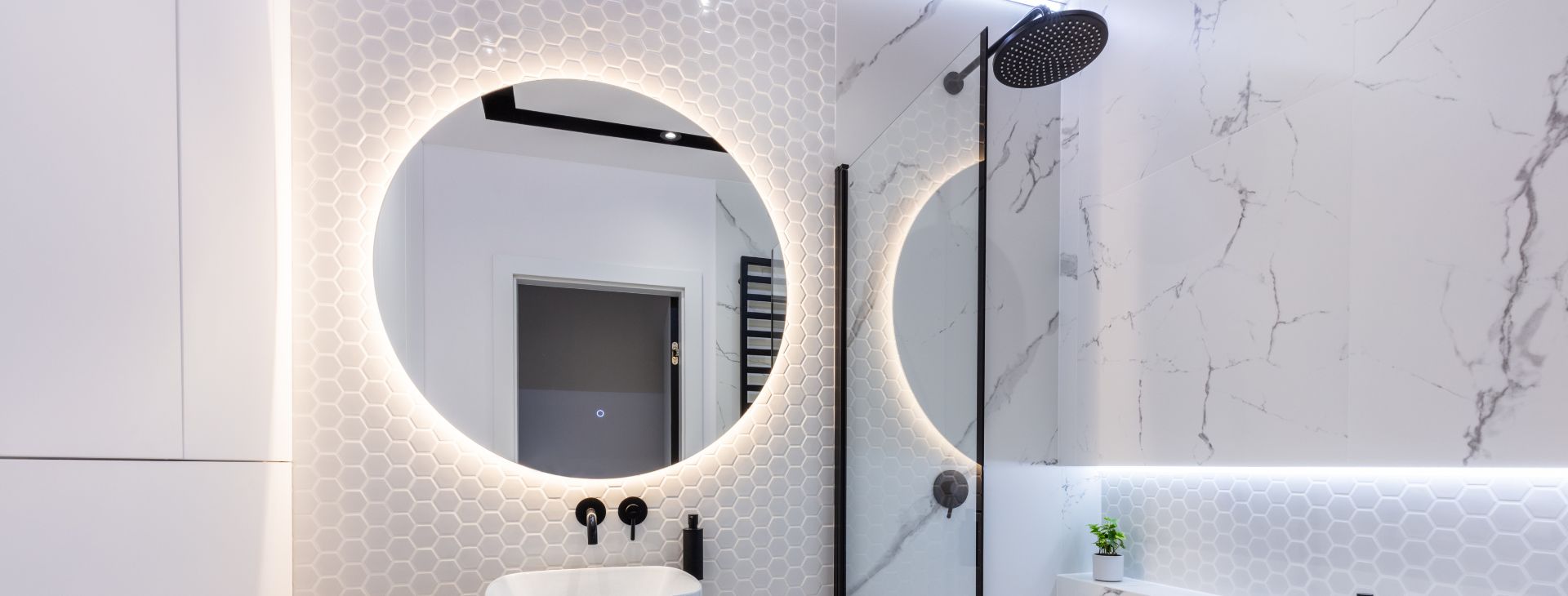 découvrez nos services experts pour rénover votre salle de bain dans le val-de-marne. améliorez votre espace avec style et fonctionnalité grâce à nos professionnels qualifiés.