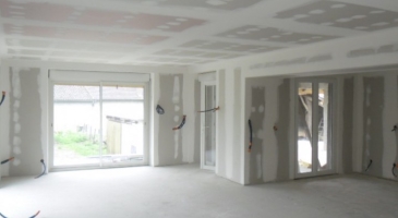 découvrez comment rénover votre bâtiment efficacement avec nos conseils et solutions adaptées pour transformer vos espaces en un lieu moderne et fonctionnel.