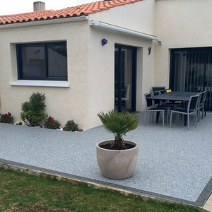 resine terrasse durable et design découvrez notre résine terrasse alliant durabilité et design pour embellir et protéger votre extérieur avec style et résistance.