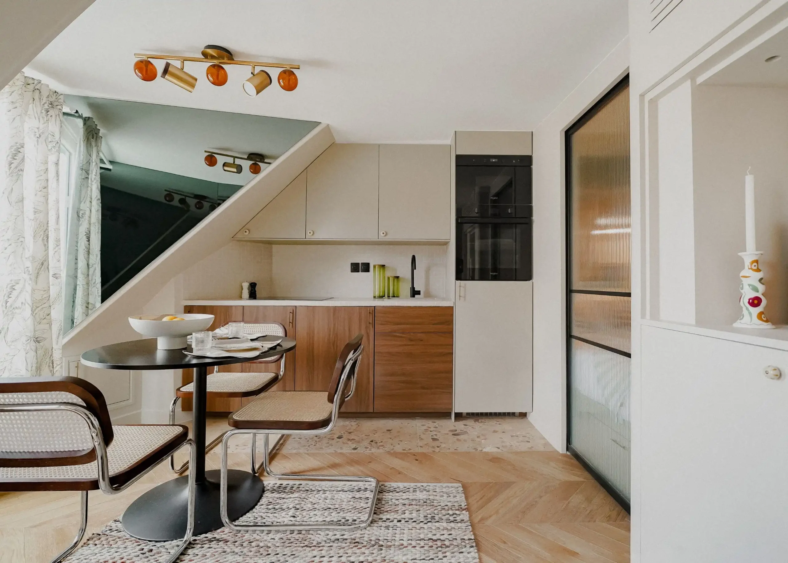 découvrez les meilleures astuces et conseils pour réussir la rénovation de votre appartement à paris en 2025. guide complet pour un projet efficace et tendance.