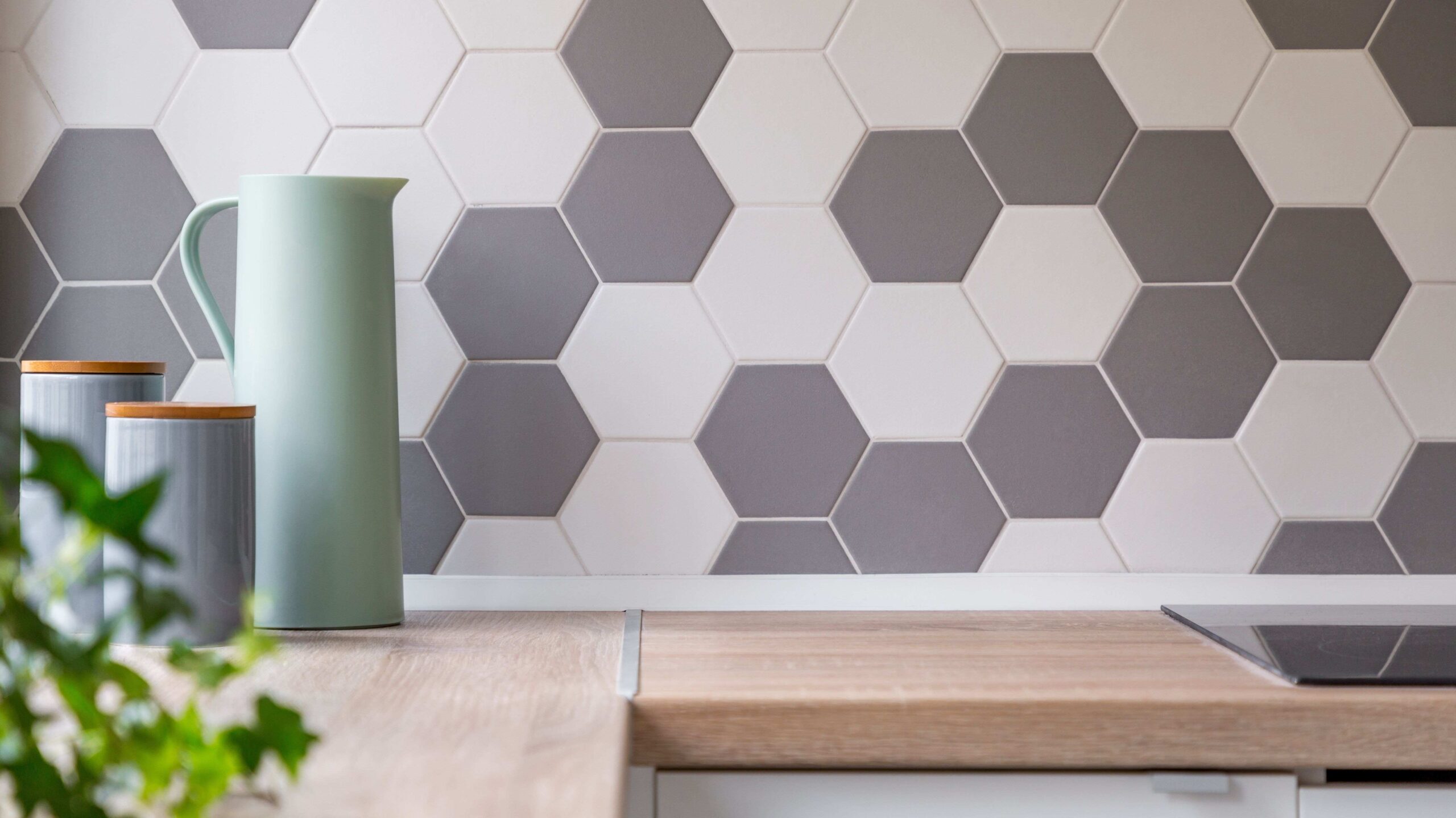 découvrez notre gamme de revêtements muraux simples, élégants et faciles à installer pour transformer vos espaces avec style et simplicité.