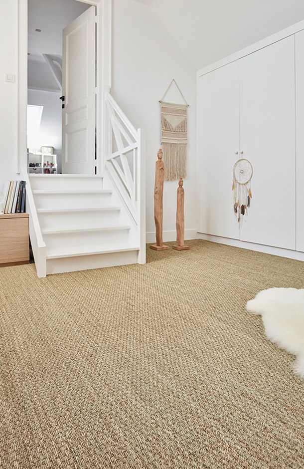 découvrez nos solutions de revêtements de sol pour maison alliant esthétique, confort et durabilité. transformez votre intérieur avec des matériaux adaptés à chaque pièce.