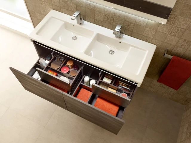 découvrez nos solutions innovantes pour salles de bain, alliant design moderne et fonctionnalité optimale pour un espace confortable et élégant.