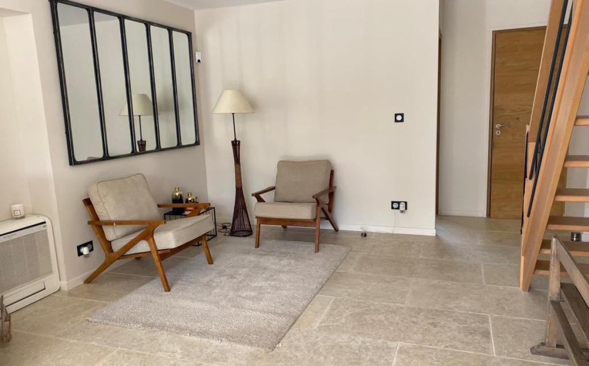 découvrez un spécialiste en rénovation intérieure unique, alliant créativité et savoir-faire pour transformer votre espace de vie selon vos envies.