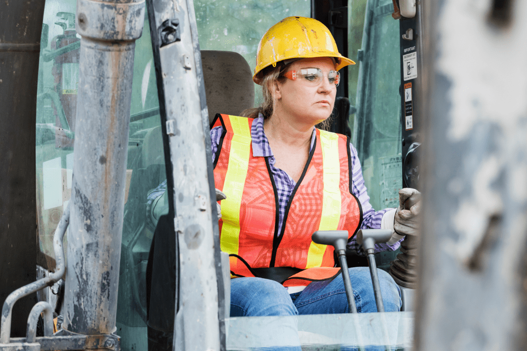 assurez le succès de votre chantier grâce à un conducteur qualifié, expert en gestion et coordination pour des projets maîtrisés et efficaces.