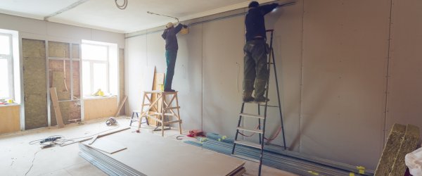 découvrez le temps moyen nécessaire pour poser 1m² de placo avec nos conseils pratiques et astuces pour optimiser votre chantier de rénovation.