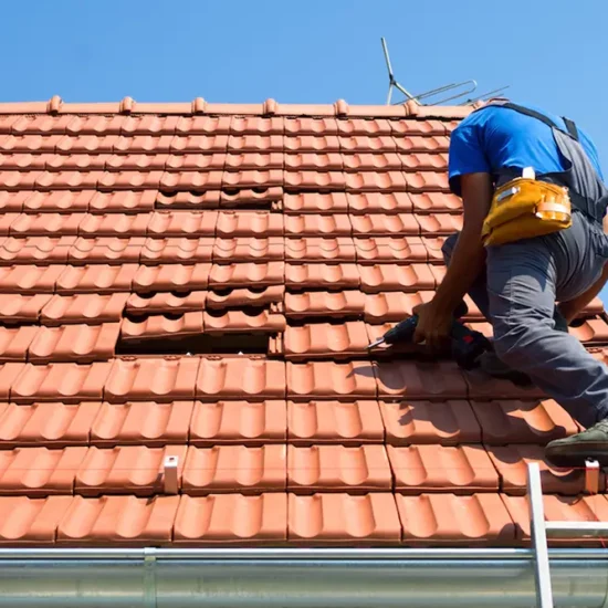 toiture découvrez nos solutions de toiture durables et esthétiques pour protéger et valoriser votre habitation. expertise, qualité et garantie assurées.
