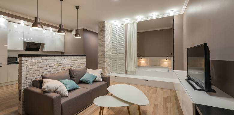 découvrez comment transformer votre garage en un studio rentable grâce à nos conseils pratiques et astuces pour maximiser l'espace et générer des revenus.