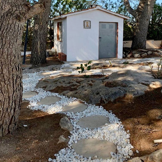 découvrez comment transformer votre maison étape par étape avec nos conseils pratiques et faciles à suivre pour un intérieur rénové et personnalisé.