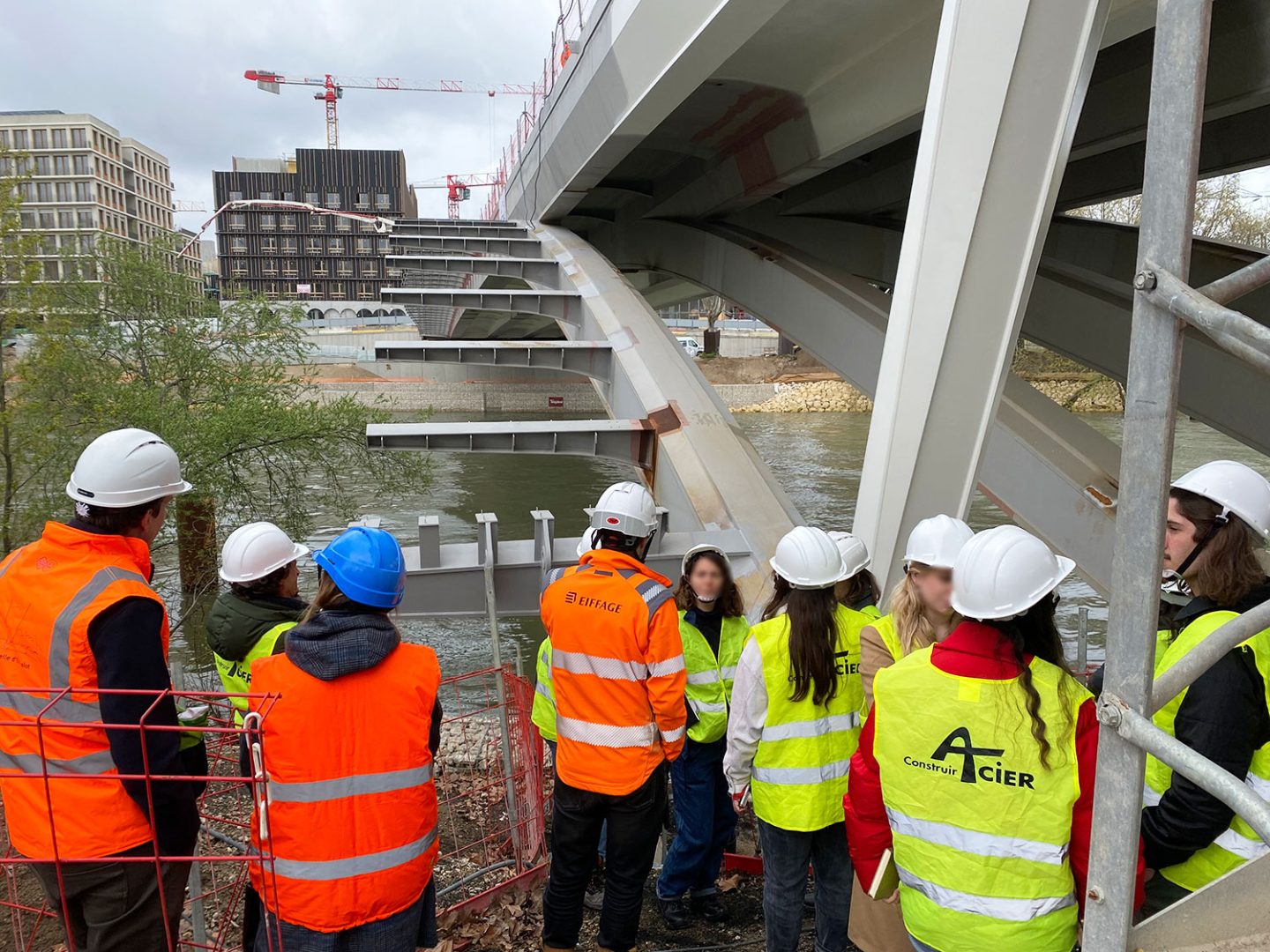 découvrez nos visites de chantiers de rénovation à paris, spécialement conçues pour les entreprises. suivez l'avancement des travaux et assurez un suivi qualité optimal.