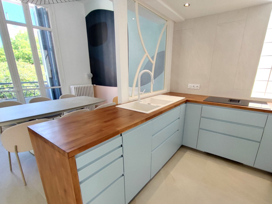 découvrez notre agence d'architecte d’intérieur experte, spécialisée dans la création d'espaces uniques et personnalisés alliant esthétique et fonctionnalité.