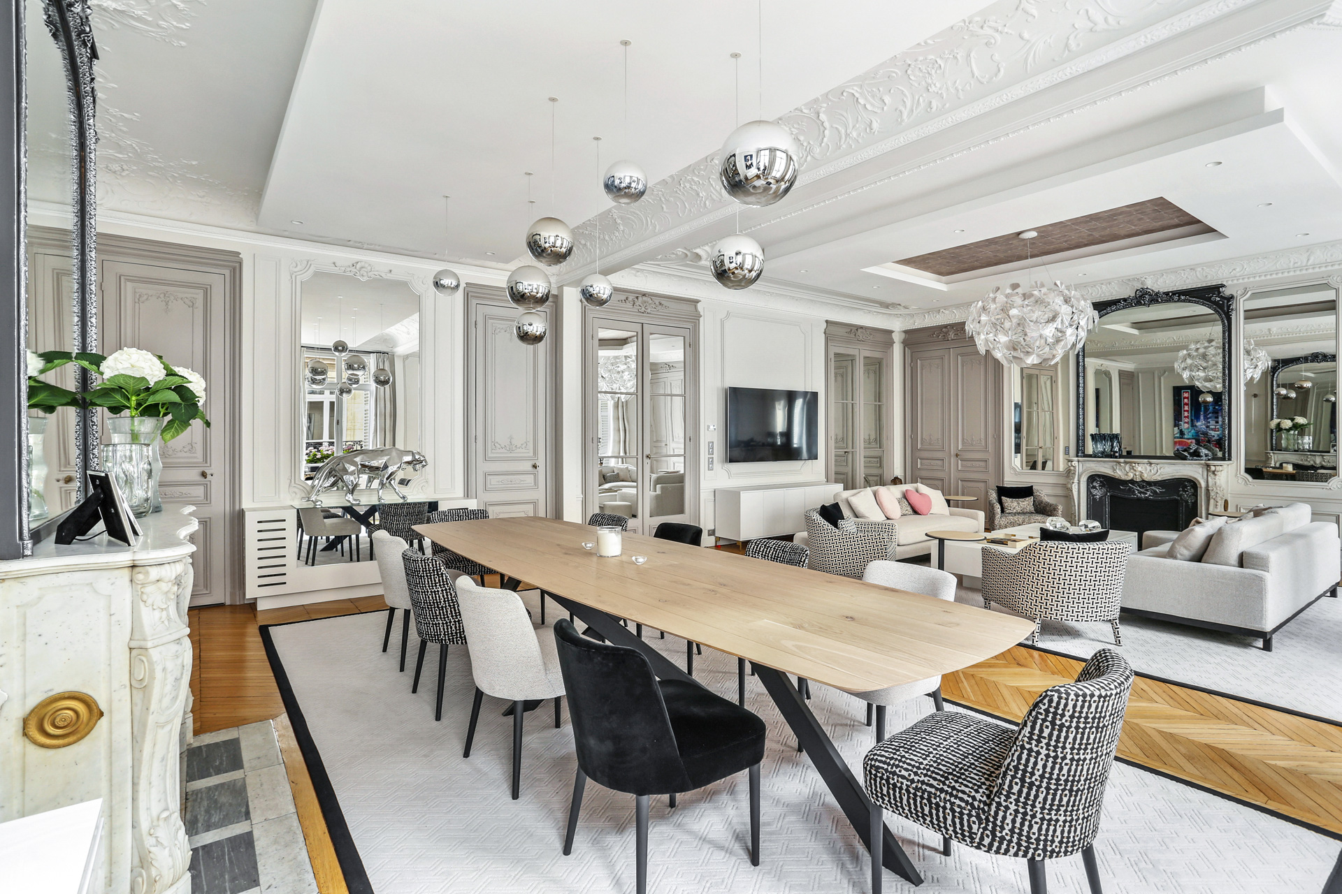 découvrez notre agence de décoration à paris, spécialisée dans la création d'espaces uniques et élégants. nous transformons vos idées en réalité avec créativité et savoir-faire.