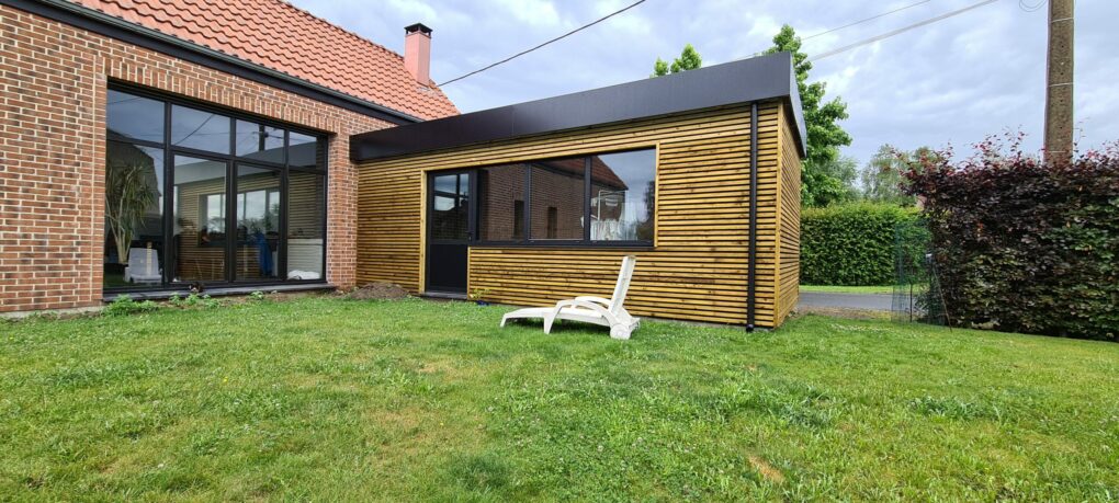 découvrez comment agrandir votre maison avec une extension en bois, une solution écologique, esthétique et durable pour gagner de l'espace.