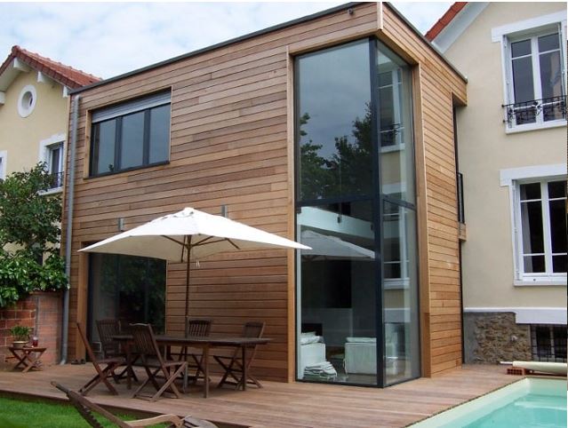 découvrez comment un agrandissement de maison peut augmenter la valeur de votre bien immobilier tout en améliorant votre confort de vie.