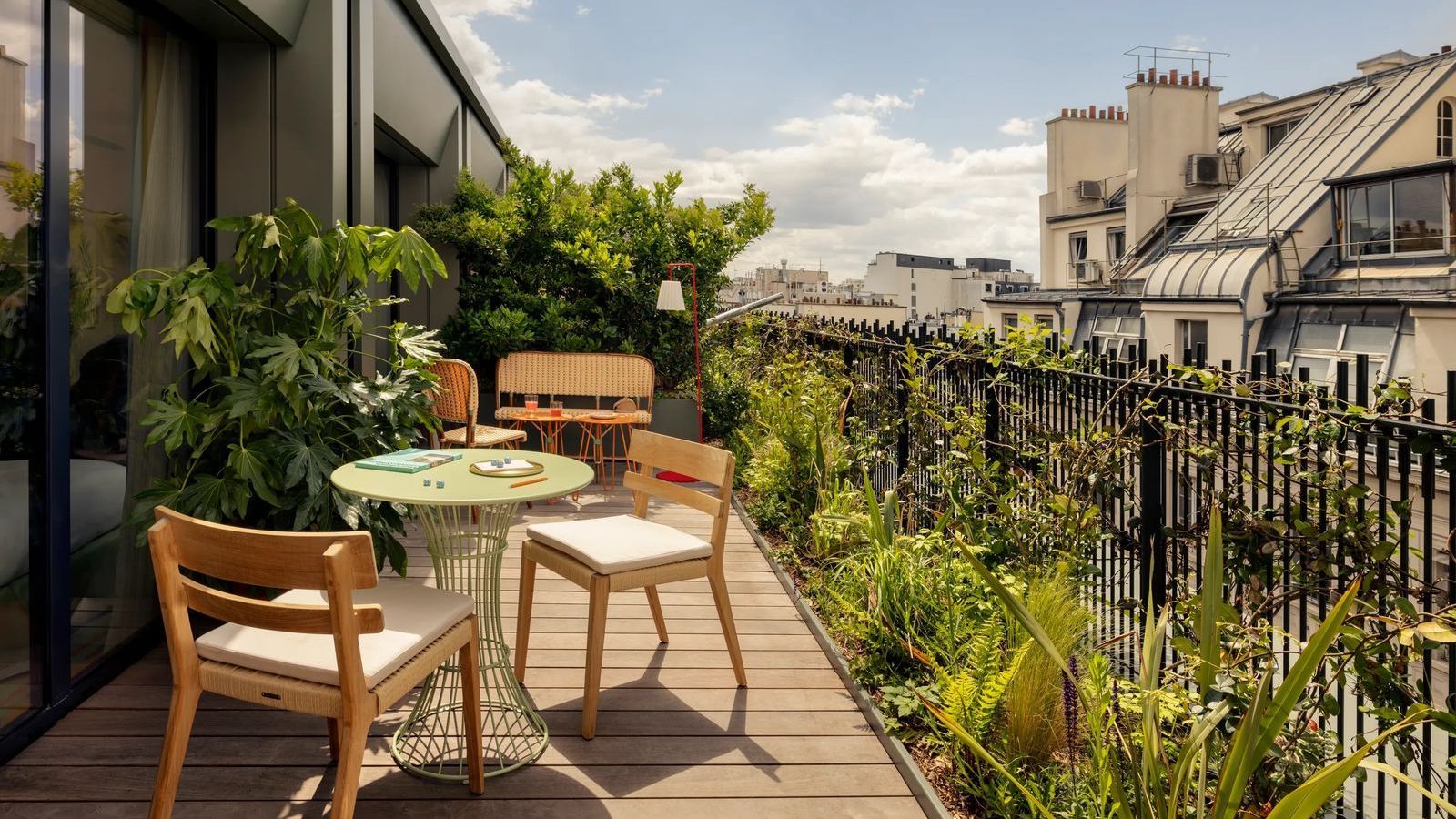 découvrez nos idées et conseils pour l'aménagement de votre balcon afin de créer un espace extérieur convivial, esthétique et fonctionnel.