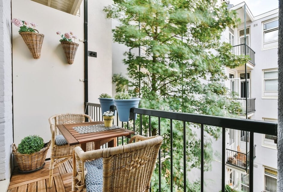 découvrez des idées et conseils pratiques pour aménager votre balcon ou terrasse, optimiser l'espace et créer un environnement agréable et fonctionnel.