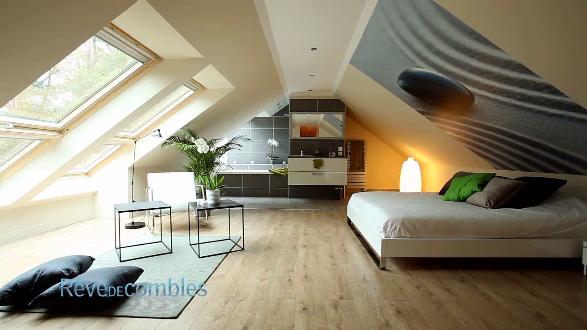 découvrez comment aménager vos combles en une chambre confortable et fonctionnelle. guide pratique, astuces et idées déco pour optimiser votre espace sous toit.