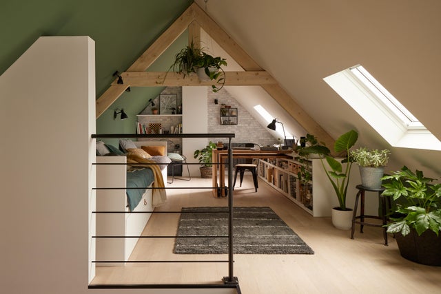 découvrez des astuces et conseils pour aménager vos combles sans fenêtre, optimiser l'espace et apporter lumière naturelle grâce à des solutions innovantes.