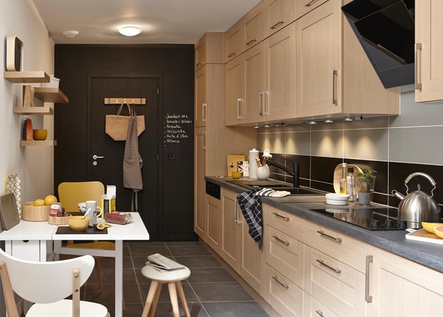 découvrez nos astuces pratiques et conseils pour aménager efficacement une cuisine de 9m2, alliant fonctionnalité et style.