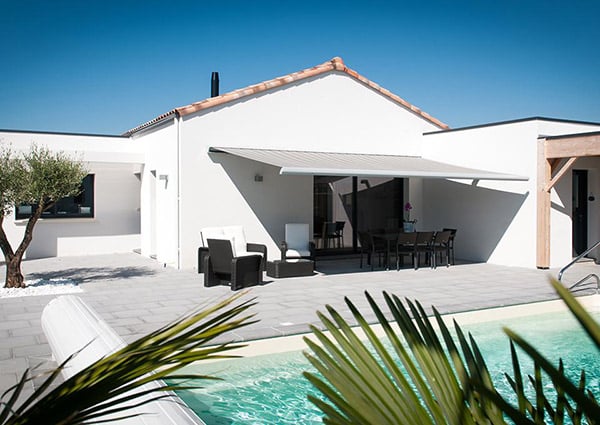 transformez votre espace extérieur avec l'expertise d'un architecte terrasse pour un aménagement harmonieux et personnalisé.
