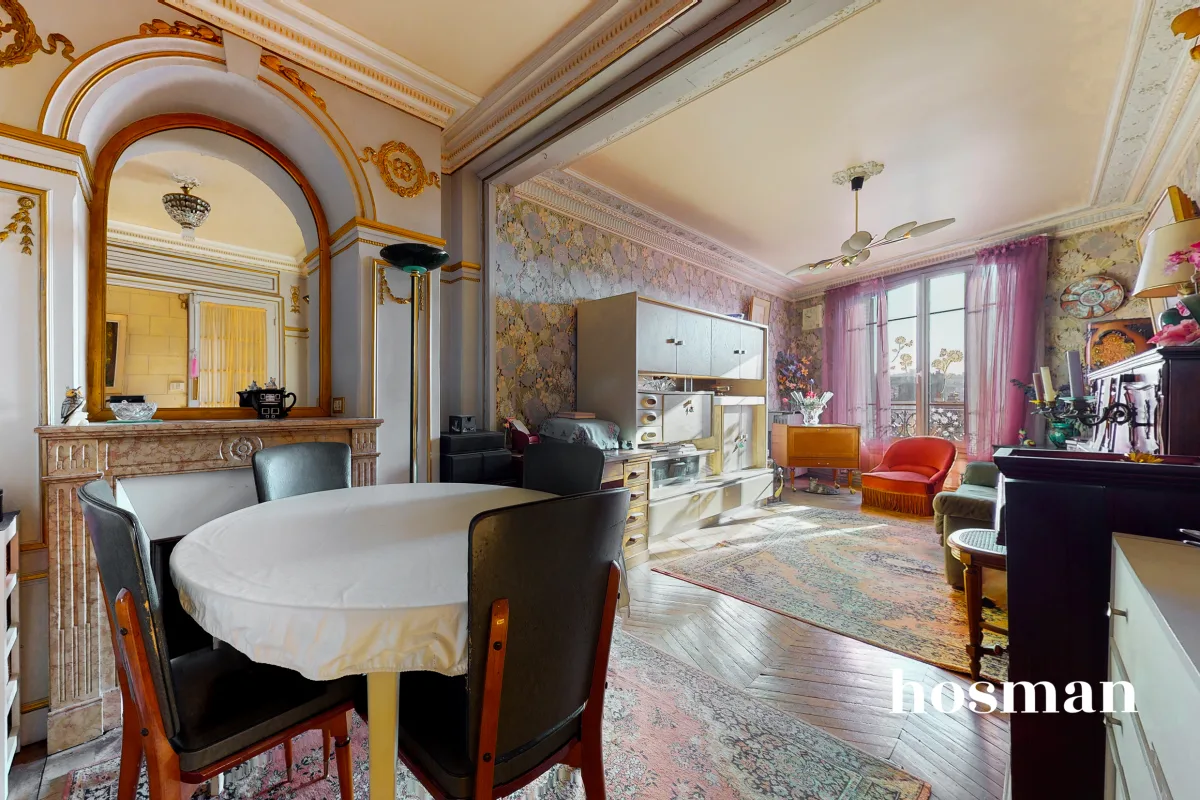 découvrez cet appartement à rénover situé à paris, disponible en juin. idéal pour créer un espace personnalisé au cœur de la capitale.