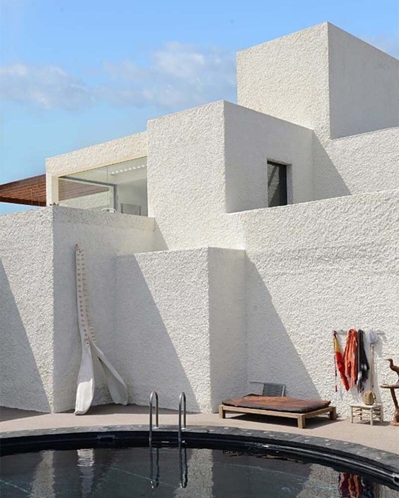 architecte 70s 3 découvrez l'architecture des années 70 : un style unique alliant modernisme et audace, inspiré par les tendances et matériaux emblématiques de cette décennie.