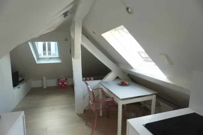 découvrez les services d'un architecte spécialisé en aménagement de combles pour optimiser l'espace et valoriser votre habitat.