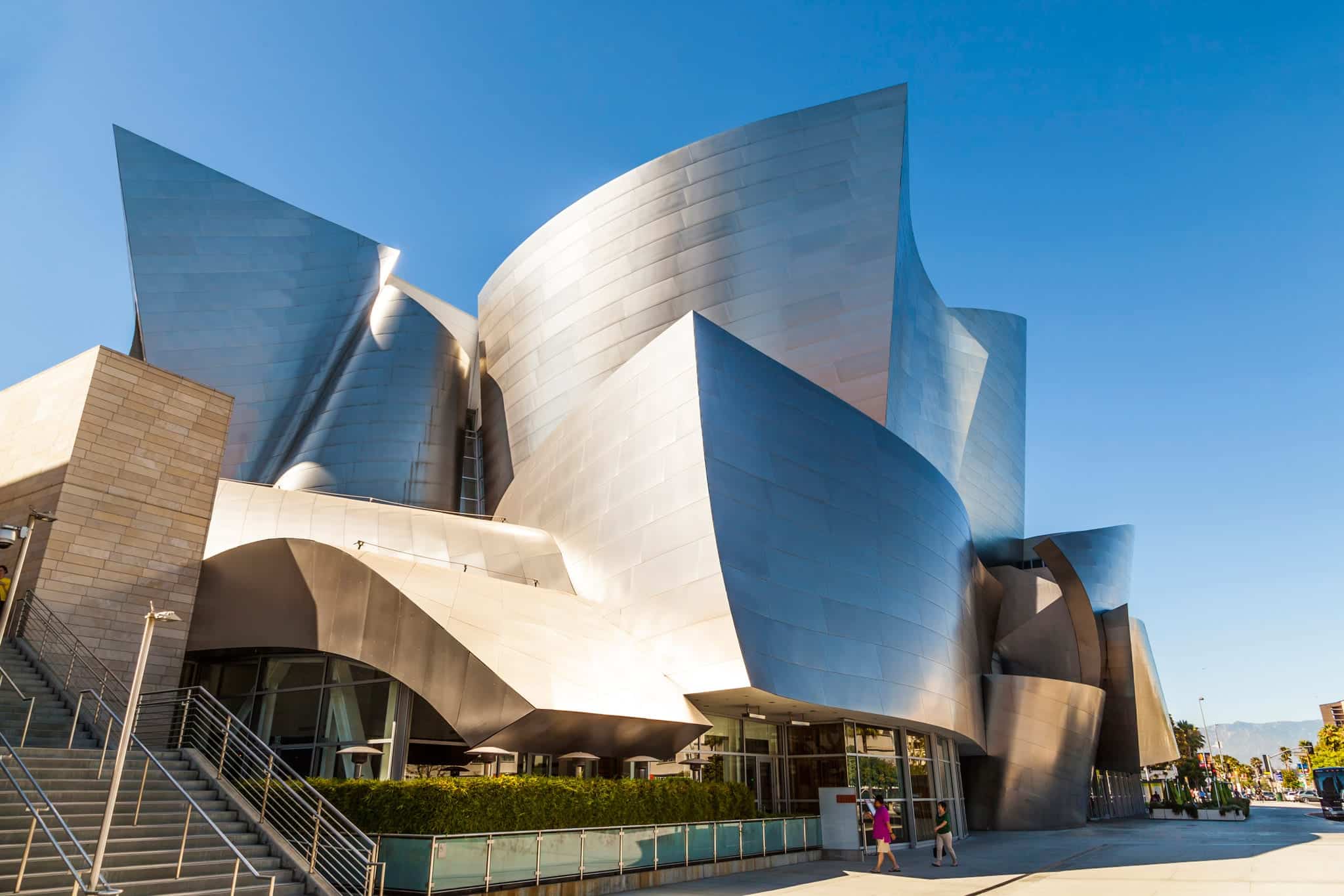 découvrez comment un architecte contemporain allie style et innovation pour créer des espaces modernes, fonctionnels et esthétiques qui reflètent les tendances actuelles.