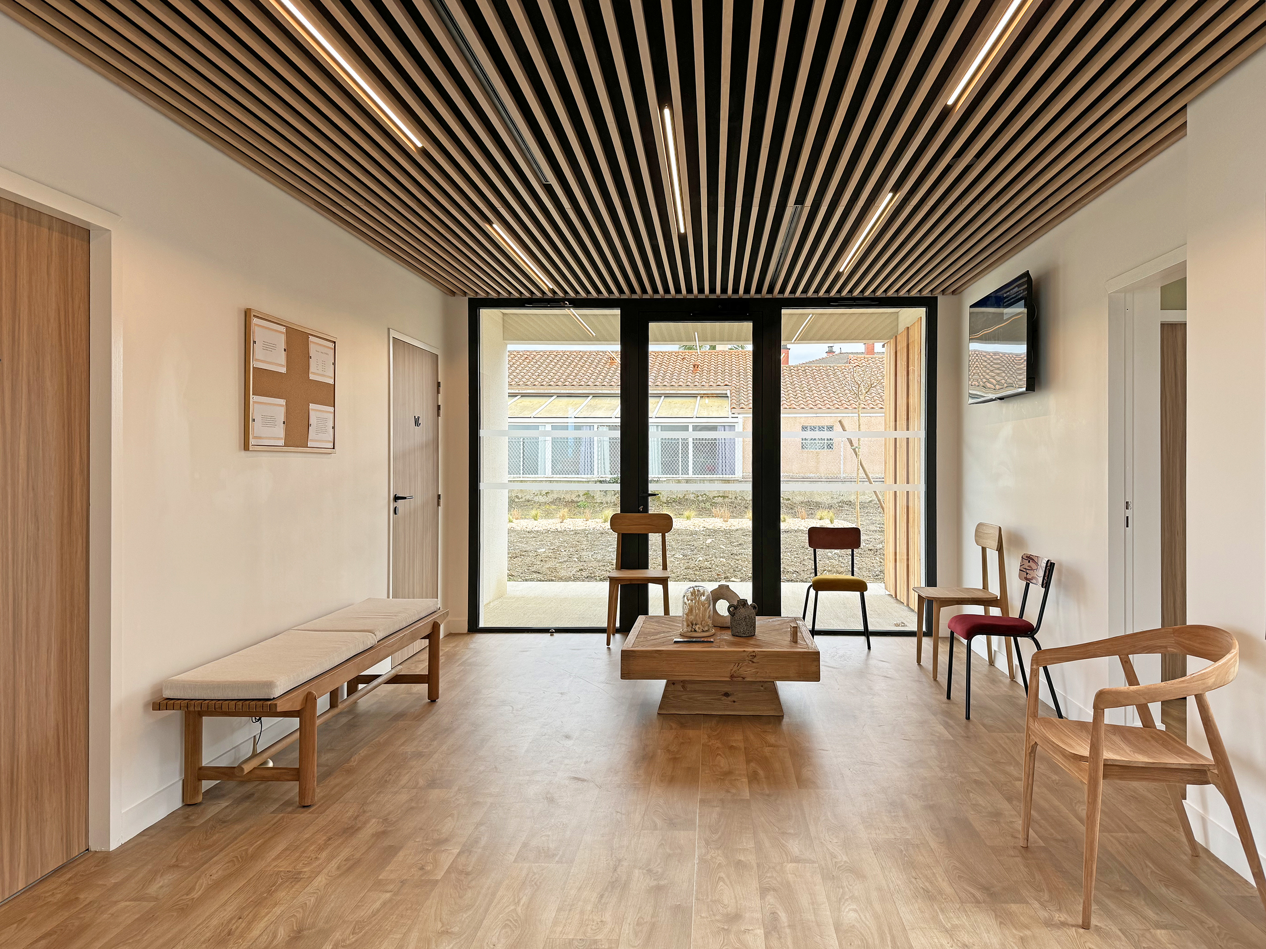 architecte dplg : réalisez vos projets de construction ou de rénovation avec un expert qualifié, alliant créativité et savoir-faire pour un résultat unique.