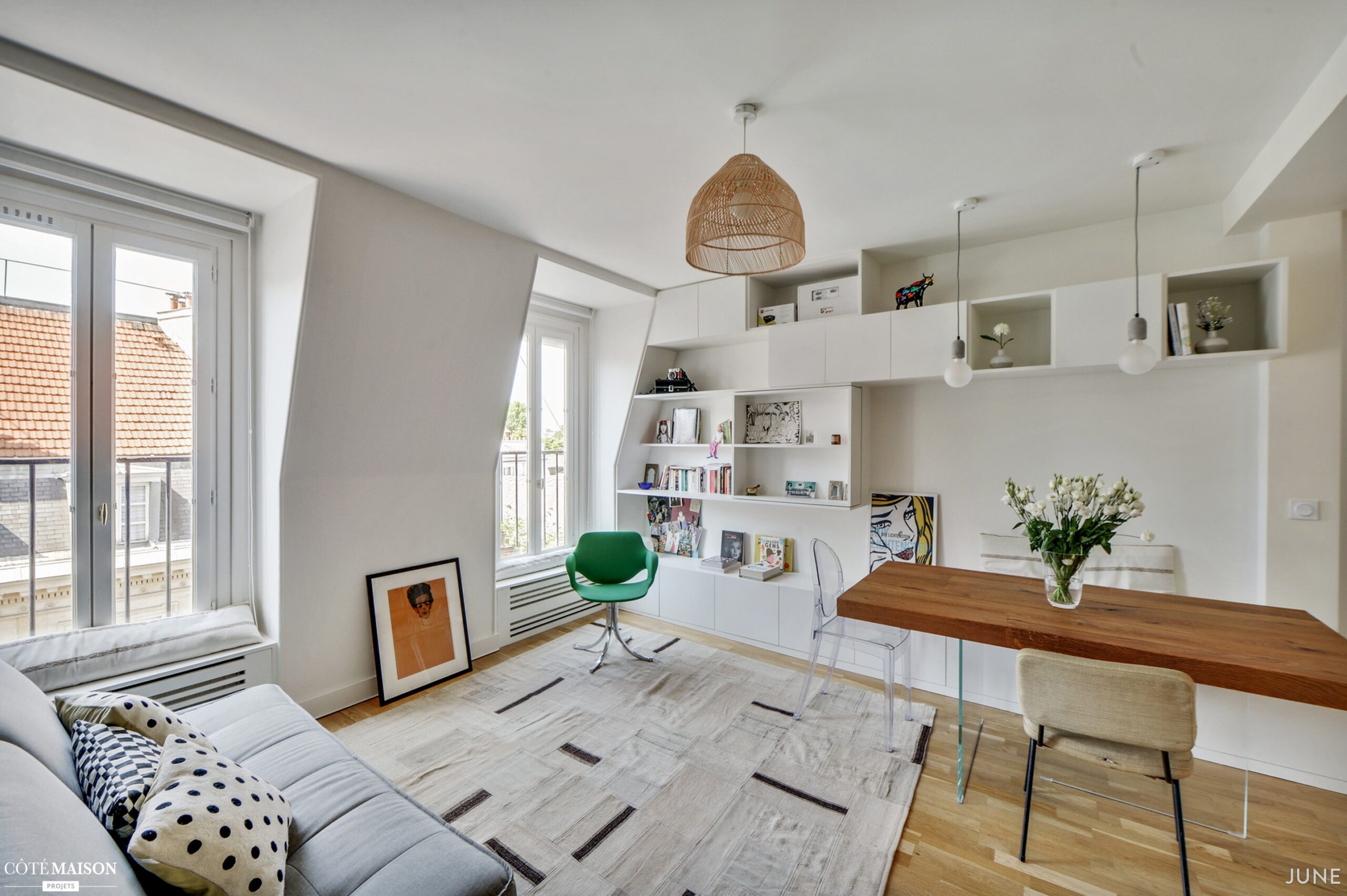 architecte spécialisé en rénovation d'appartement, offrant des solutions sur mesure pour transformer et valoriser votre espace de vie avec style et fonctionnalité.