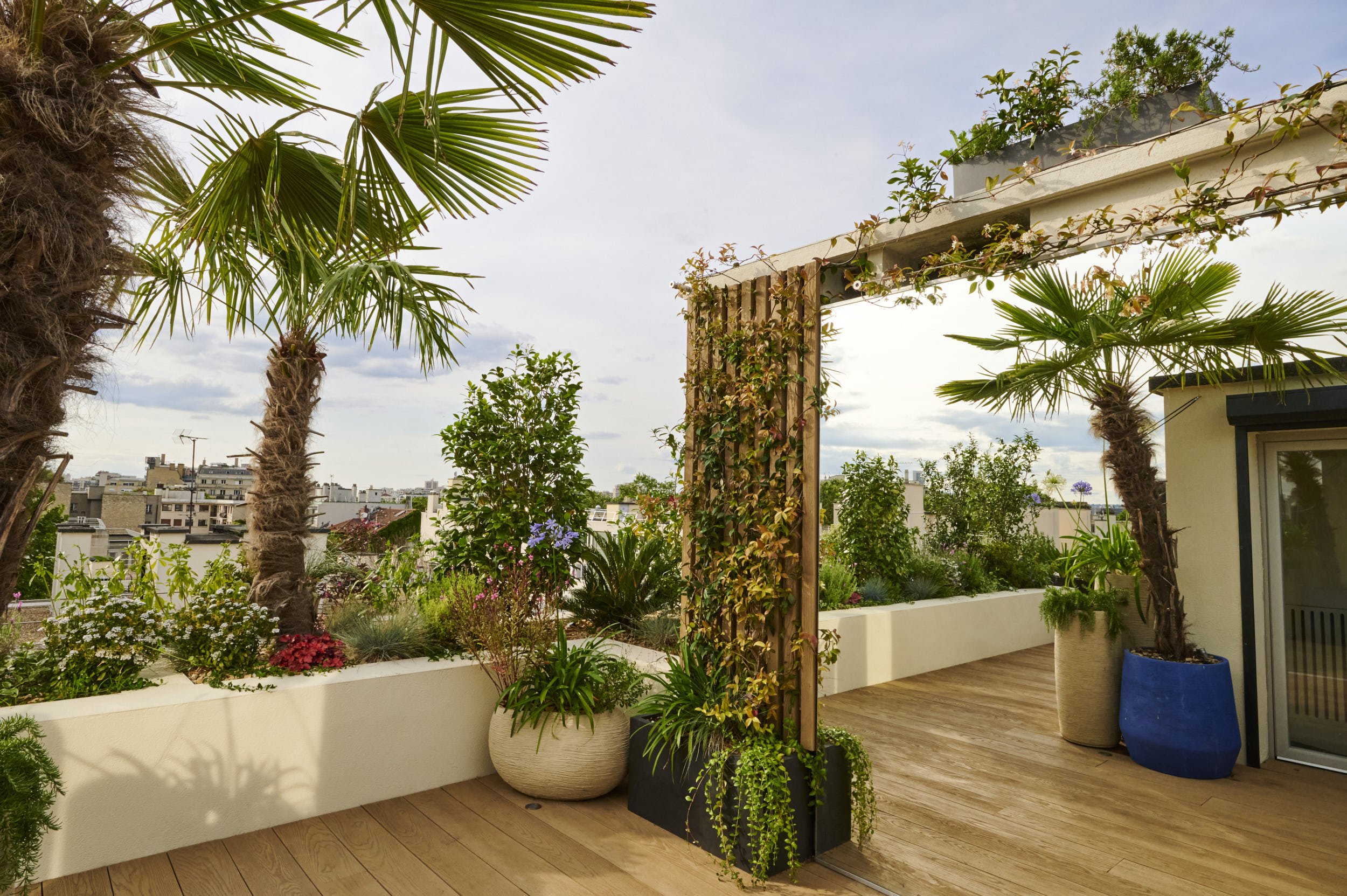 découvrez comment un architecte spécialisé en toits terrasses à paris peut transformer votre espace en un lieu unique et convivial, alliant design moderne et optimisation de l'environnement urbain.