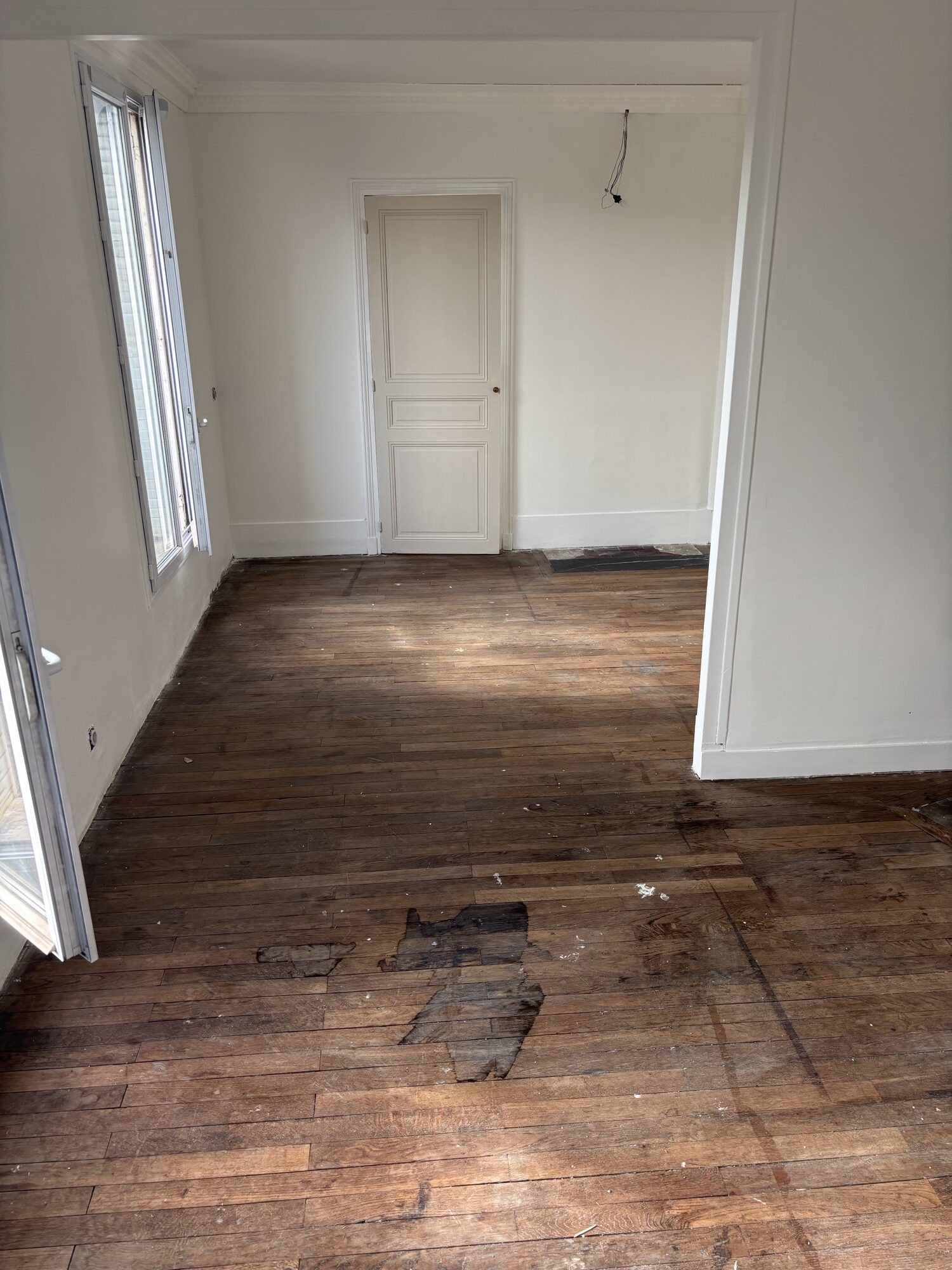 découvrez les avis des clients sur la rénovation de parquet à paris pour choisir le meilleur professionnel et redonner vie à votre sol en bois.
