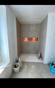 expert carreleur à maubeuge, offrant des services de pose de carrelage de qualité pour tous vos projets de rénovation et construction. devis personnalisé et satisfaction garantie.