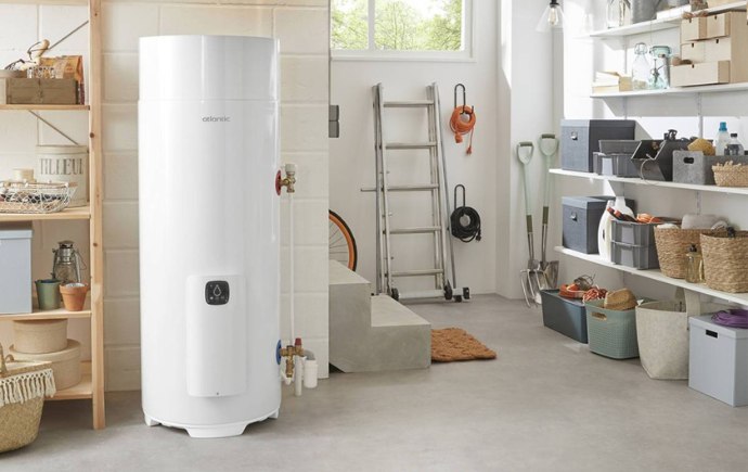 découvrez notre gamme de chauffe-eau économiques, alliant performance et économies d'énergie pour un confort optimal à moindre coût.