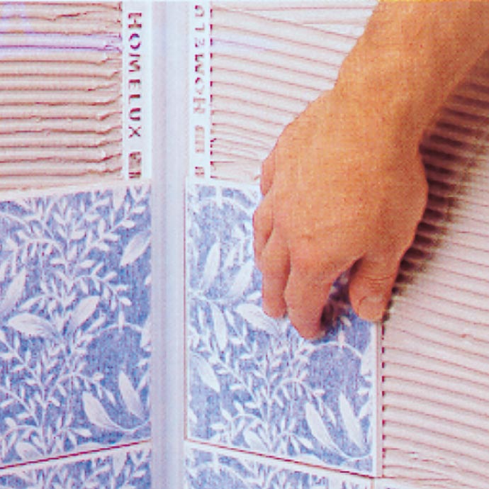 découvrez des solutions déco efficaces pour coller sur faïence facilement et durablement. guide pratique pour réussir vos projets de rénovation et décoration.