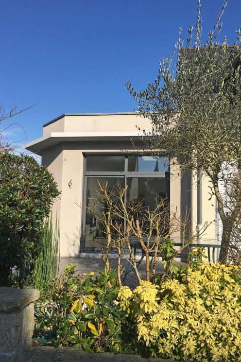 découvrez le coût moyen pour l'ajout d'une chambre à votre maison, avec des conseils pour estimer votre budget et optimiser vos travaux.