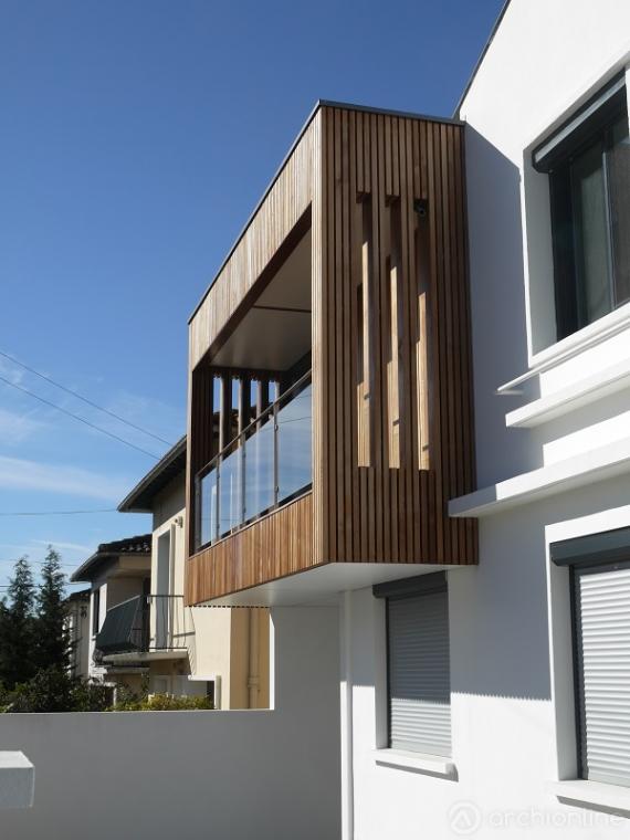 découvrez le coût d'un architecte pour une extension de maison, avec des conseils pour bien budgétiser votre projet et optimiser vos dépenses.