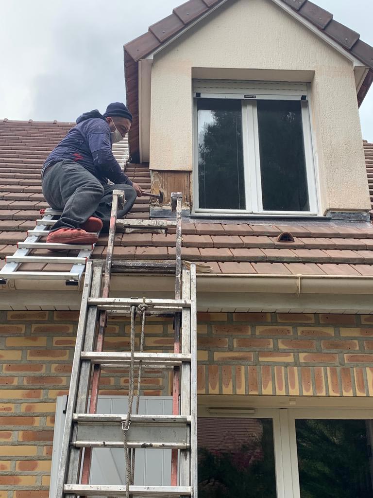 découvrez le coût de rénovation d’un chien assis, avec des conseils pour estimer les prix et réussir vos travaux de rénovation.