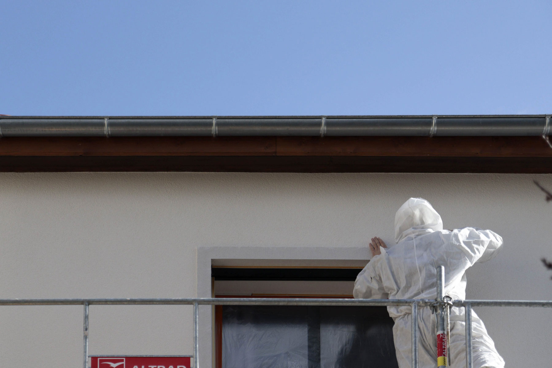 estimez le coût de vos travaux d'électricité grâce à nos conseils et devis personnalisés pour un budget maîtrisé et des installations sécurisées.