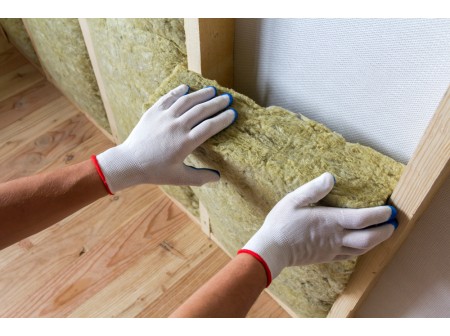 découvrez le coût de l'isolation thermique extérieure au m² pour optimiser vos travaux et réaliser des économies d'énergie efficaces.