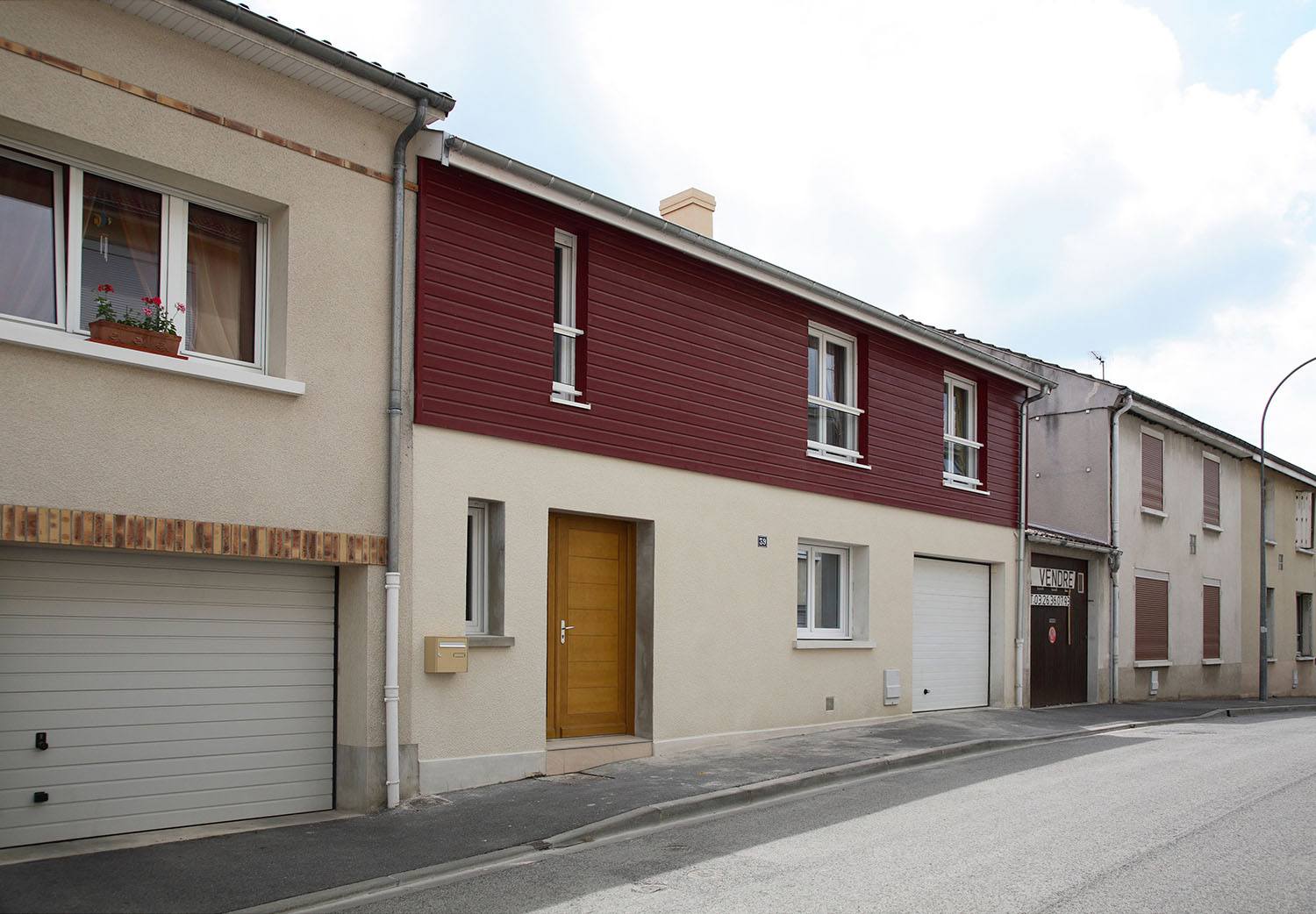 découvrez le coût au m2 pour une surélévation en bois et optimisez votre projet de construction avec des matériaux durables et esthétiques.