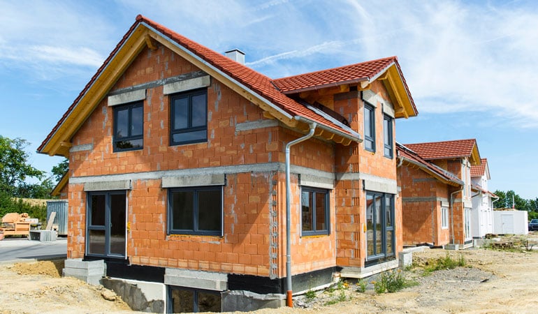 cout maison brique 1 découvrez le coût de construction d'une maison en brique, ses avantages économiques, et les facteurs influençant le prix pour mieux planifier votre projet immobilier.
