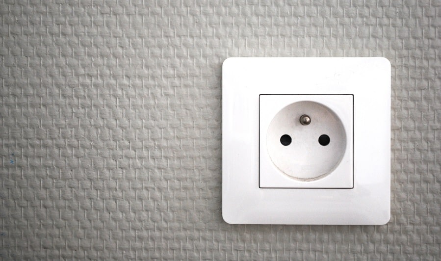 découvrez le coût de la mise à la terre électrique, ses facteurs influents et comment bien prévoir votre budget pour assurer la sécurité de vos installations.