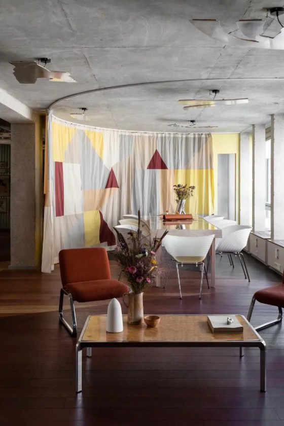 découvrez le coût moyen de la rénovation de bureau au m2, avec des conseils pour estimer votre budget et choisir les prestations adaptées à vos besoins professionnels.