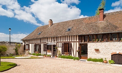 découvrez notre guide complet pour estimer le coût de la rénovation d'une longère. conseils et astuces pour bien gérer votre budget rénovation.