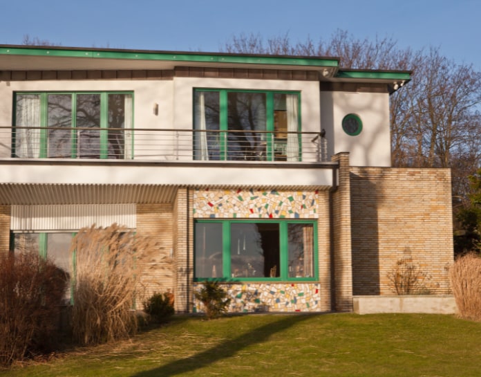 découvrez le coût moyen pour la rénovation d'une maison des années 70 et obtenez des conseils pour planifier votre projet efficacement.