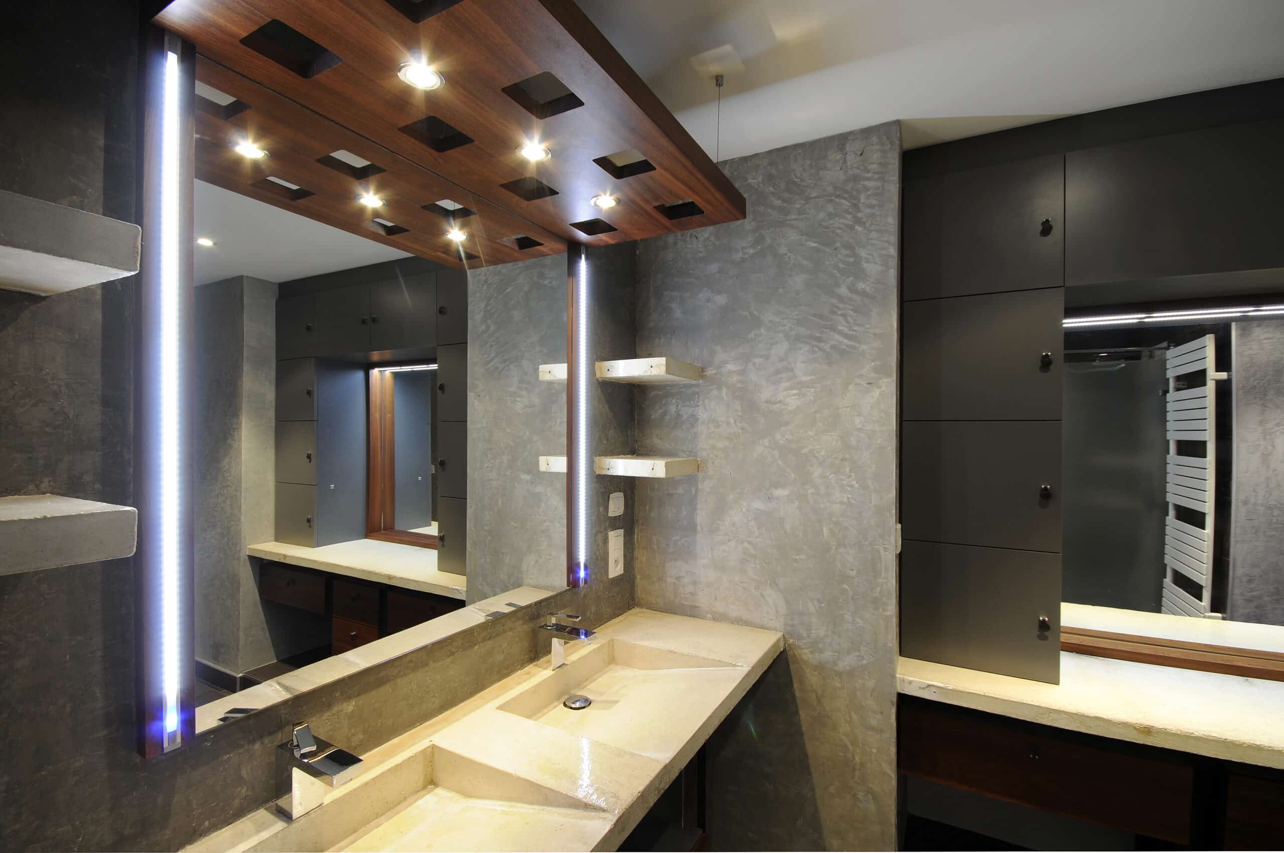 cout renovation salle de bain 4m2 1 découvrez le coût moyen pour la rénovation d'une salle de bain de 4m2, incluant les matériaux, la main-d'œuvre et les conseils pour optimiser votre budget.