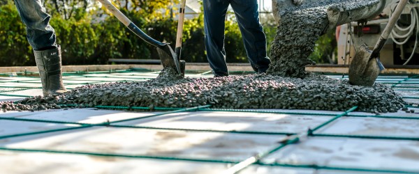 découvrez le coût du terrassement pour votre allée, avec un guide complet des prix, des facteurs influençant les tarifs et des conseils pour bien budgéter vos travaux.