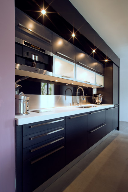 découvrez nos cuisines de luxe italiennes alliant design élégant, matériaux haut de gamme et fonctionnalité pour un intérieur sophistiqué et moderne.