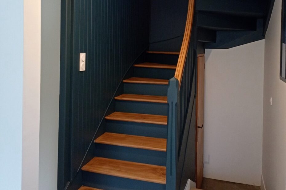 découvrez des idées inspirantes pour la déco d'escalier intérieur, alliant style et fonctionnalité pour sublimer votre espace de vie.